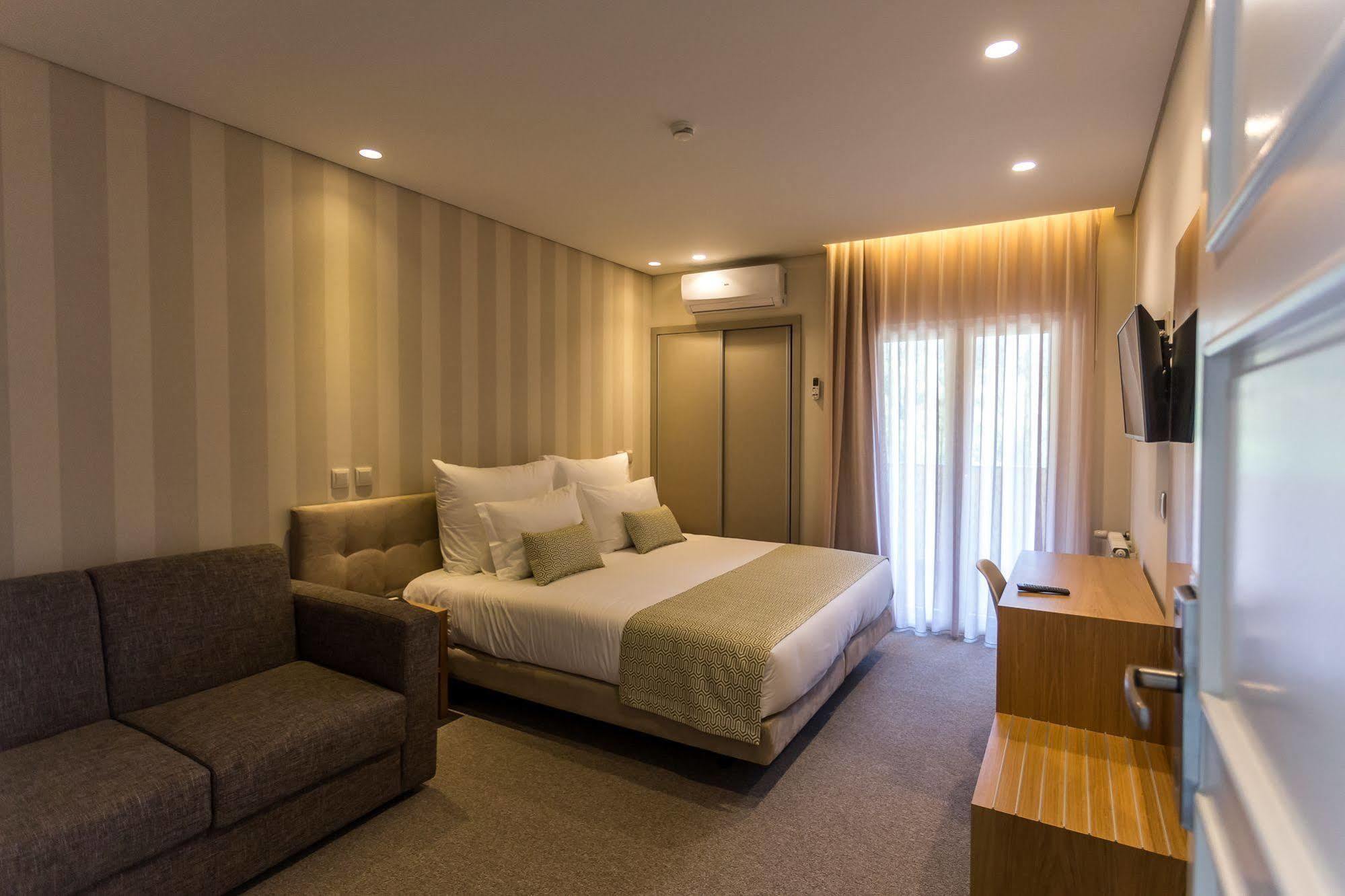 Adelaide Hotel เจเรส ภายนอก รูปภาพ